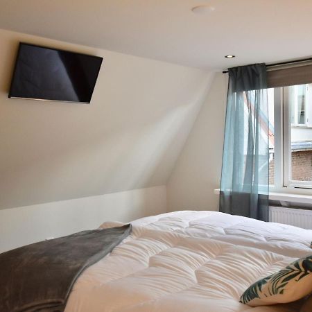 Charming Holiday Home In Egmond Aan Zee Near Seabeach Экстерьер фото